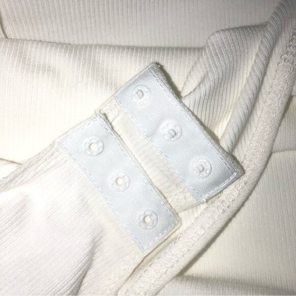 Collective Concepts Henley Bodysuit Ivory 1X NWT - Picture 4 of 6